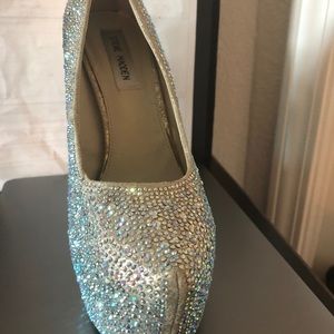 Steve Madden Size 8.5 - Worn Once